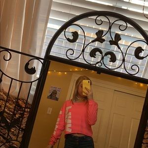 bright pink long sleeve cropped tee!